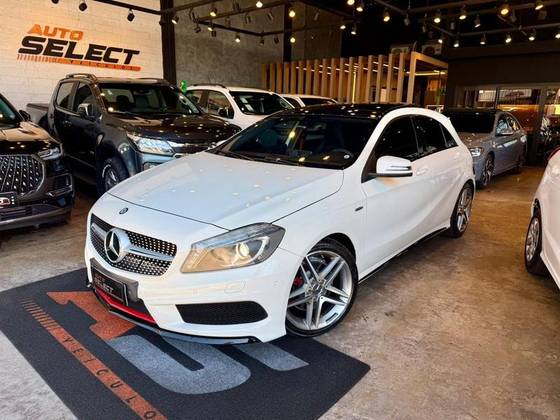 MERCEDES-BENZ A 250 2.0 SPORT TURBO GASOLINA 4P AUTOMATIZADO MERCEDES-BENZ A 250 2.0 SPORT TURBO GASOLINA 4P AUTOMATIZADO